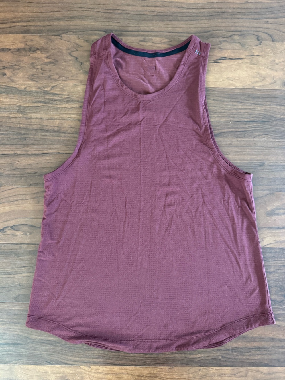 lululemon athletica Men's Sleeveless Tank - Plum/Burgundy